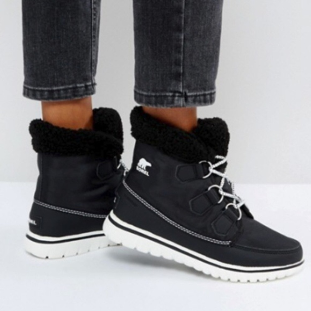 COZY CARNIVAL SNOW BOOT